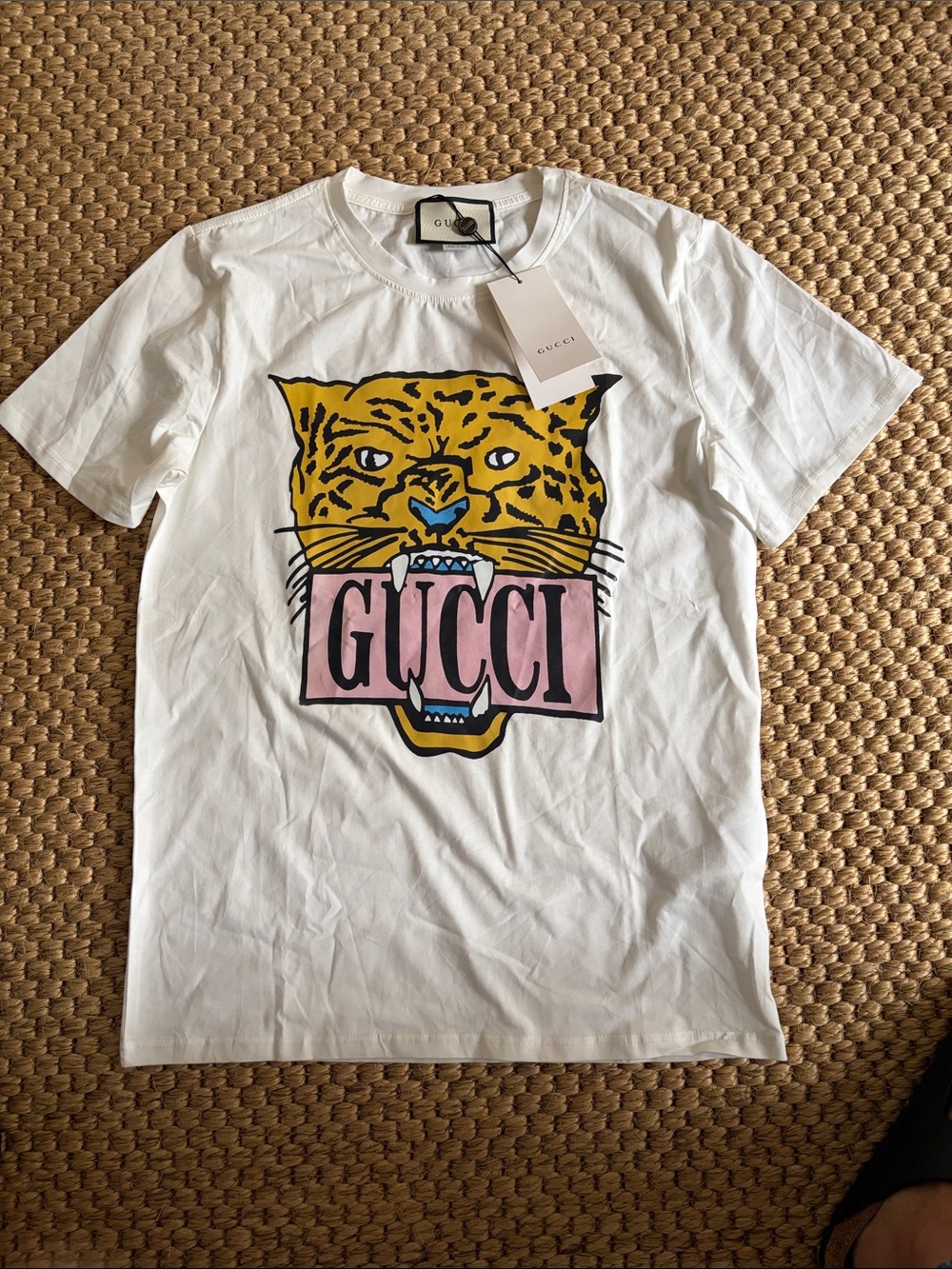 Gucci White Short Sleeve Tee with Yellow Leopard and Pink Logo Panel - NEW